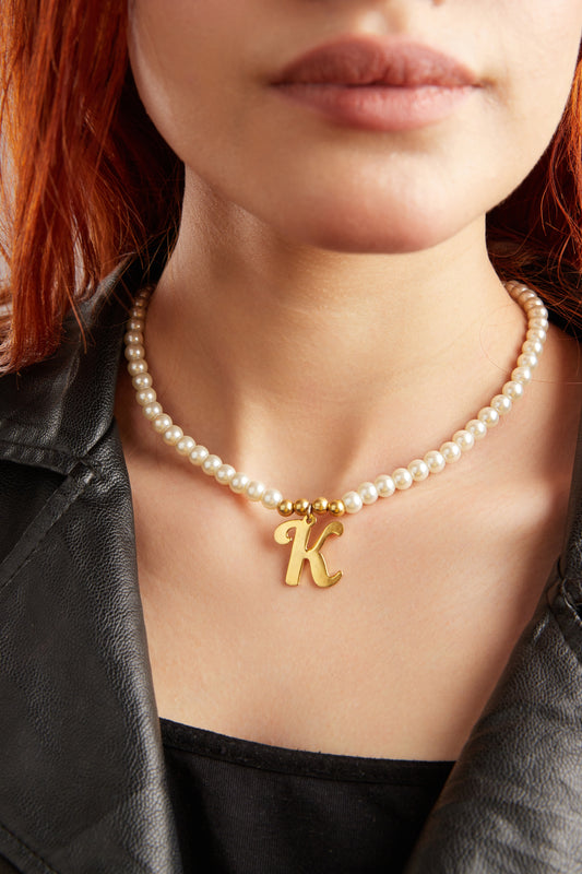 PEARL NECKLACE WITH LETTER